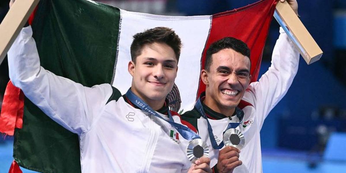 ¡México suma plata en París! Osmar Olvera y Juan Celaya al podio