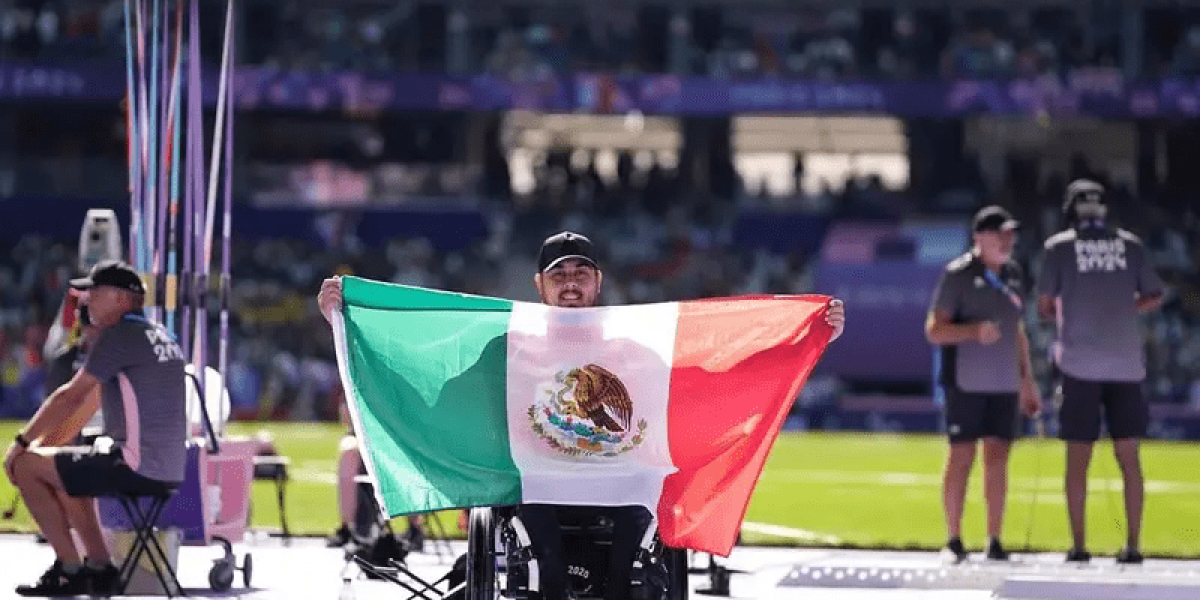 ¡México en lo alto! Edgar Fuentes gana medalla de plata en Paralímpicos