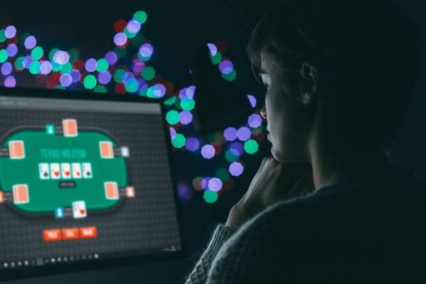Poker en línea y formatos gratuitos: una entrada simple al entretenimiento digital