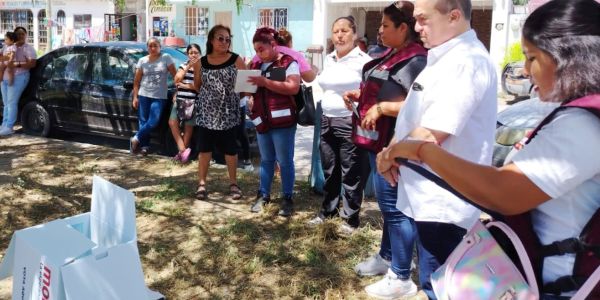 Cumple Víctor García encomienda y acompaña conformación de comités para la defensa de la transformación en Matamoros