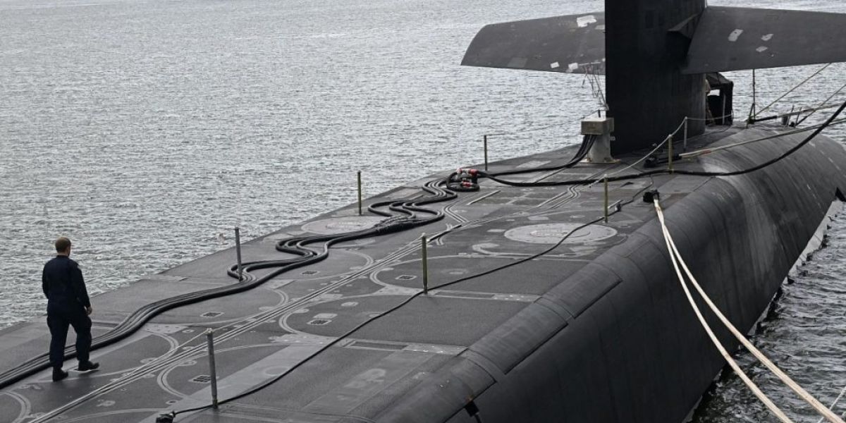 EU envía submarinos nucleares cerca de Rusia tras advertencia reciente