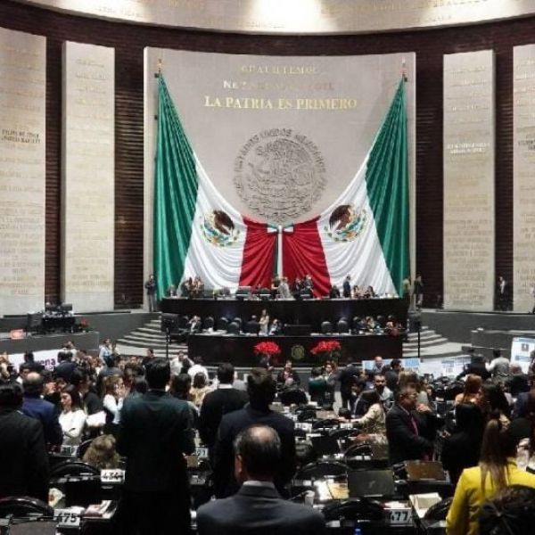 Oposición y 4T coinciden en la falta de recursos y medicinas para combatir el cáncer infantil