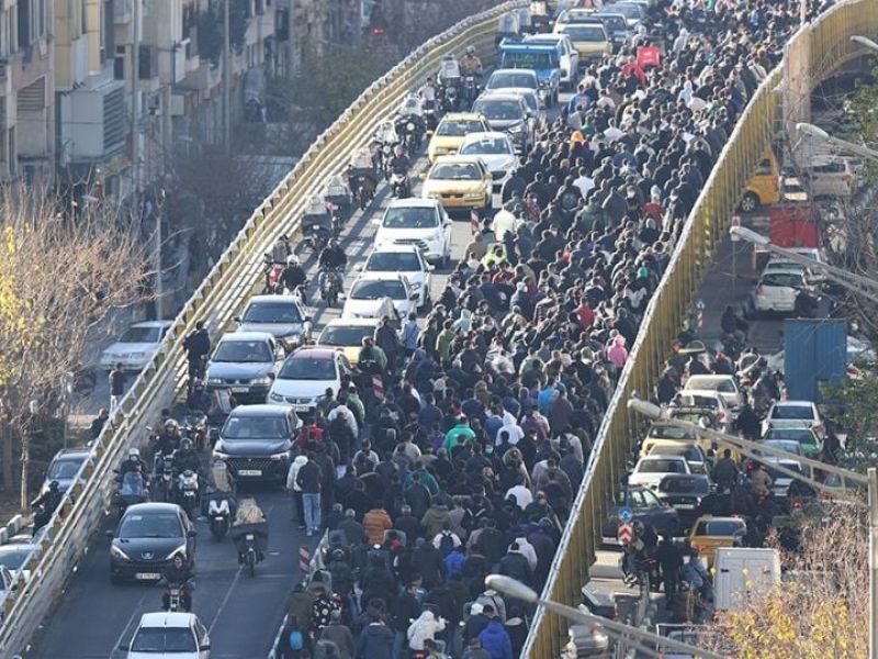 Se intensifican las protestas en Irán