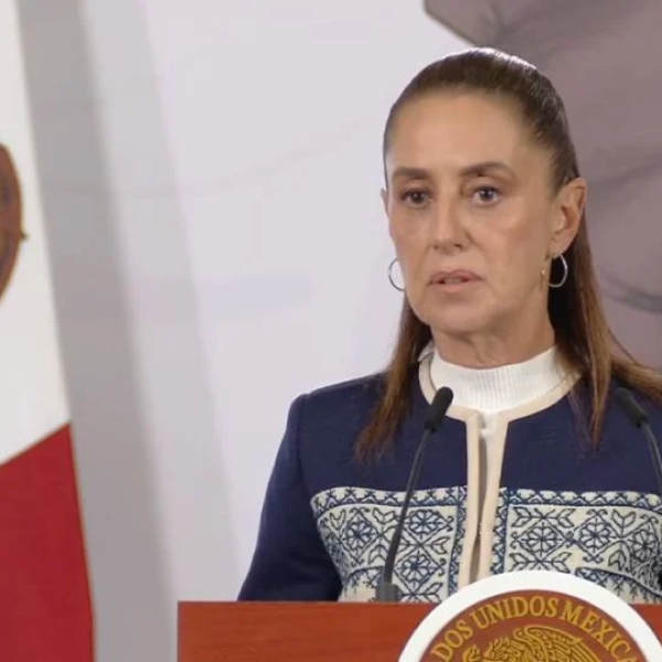 Sheinbaum niega el envío de tropas de EU a México en avión que aterrizó en Toluca