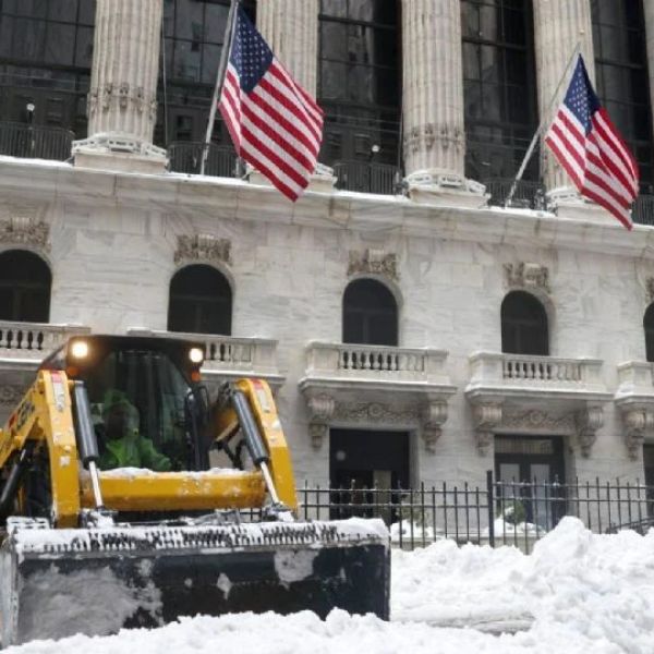Van 15 personas muertas por la tormenta invernal en Estados Unidos