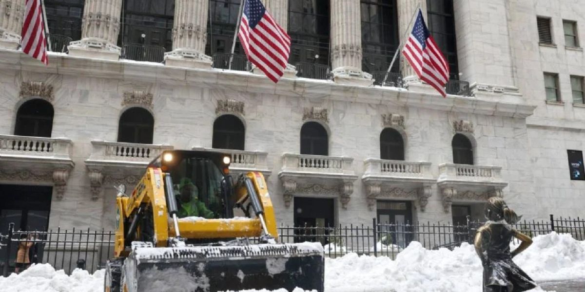 Van 15 personas muertas por la tormenta invernal en Estados Unidos