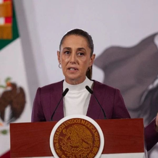 Responde Sheinbaum a la presidenta de Madrid tras comparación con Venezuela