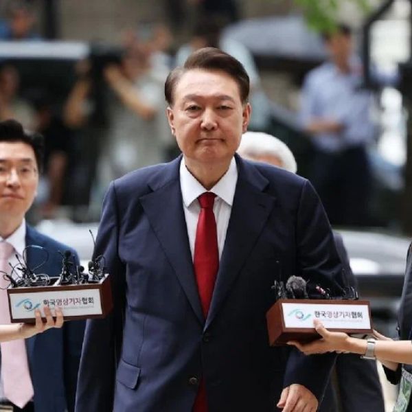 Dictan cadena perpetua al expresidente de Corea del Sur por su imposición fallida de la ley marcial