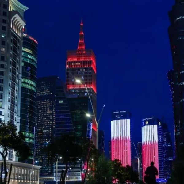 Irán ataca la mayor base militar de EU en Medio Oriente