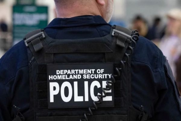 Senado de EU da luz verde a presupuesto para reabrir el Departamento de Seguridad Nacional