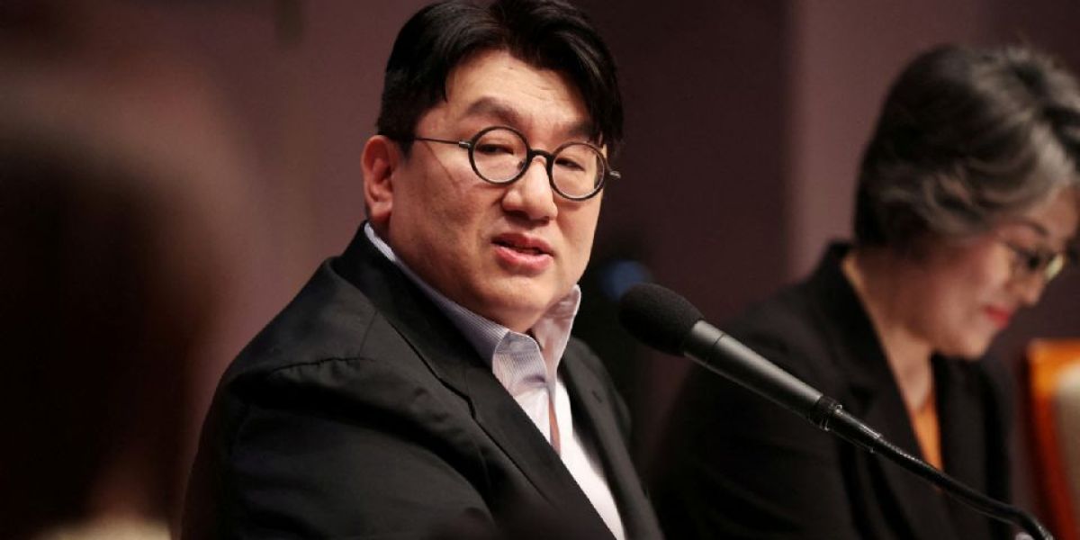 Presidente de la agencia de BTS podría ser arrestado; emiten orden en Corea del Sur por fraude