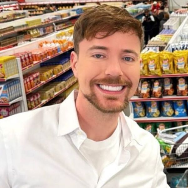 Exempleada denuncia a la empresa de MrBeast por acoso sexual y discriminación por su embarazo