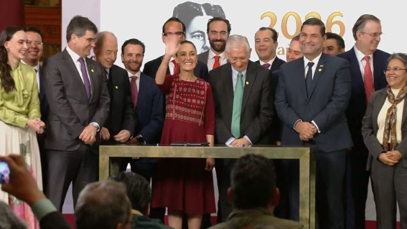 Sheinbaum anuncia acuerdo para fomentar la industria mexicana del acero con contrataciones públicas