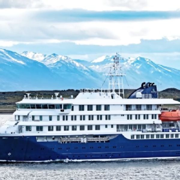 OMS inspeccionará crucero con hantavirus para evaluar los siguientes pasos; van siete infectados