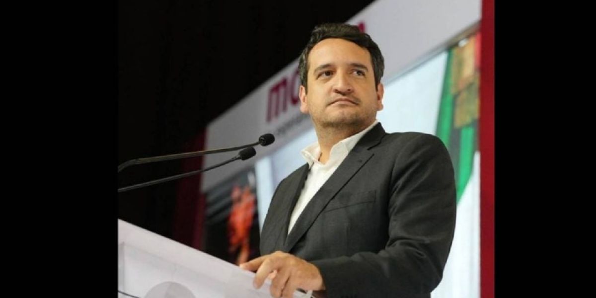 Andy López Beltrán deja su cargo en Morena y va por el fuero: buscará diputación federal