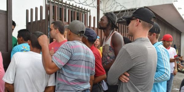 Casi 13 mil extranjeros deportados desde EU a México quedan vulnerables a la violencia de los cárteles