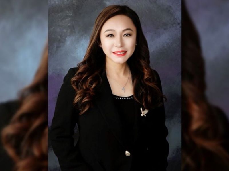 Exalcaldesa de California se declara culpable de actuar como agente secreto de China