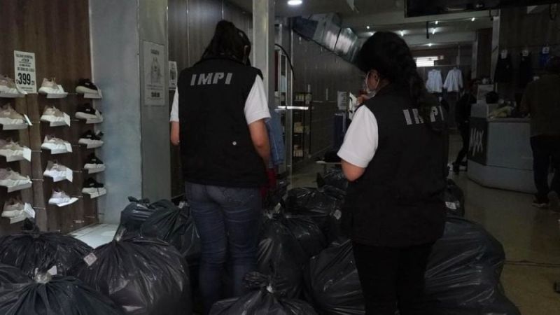 Sheinbaum propone cárcel para quien venda mercancía falsa en puestos semifijos y locales comerciales