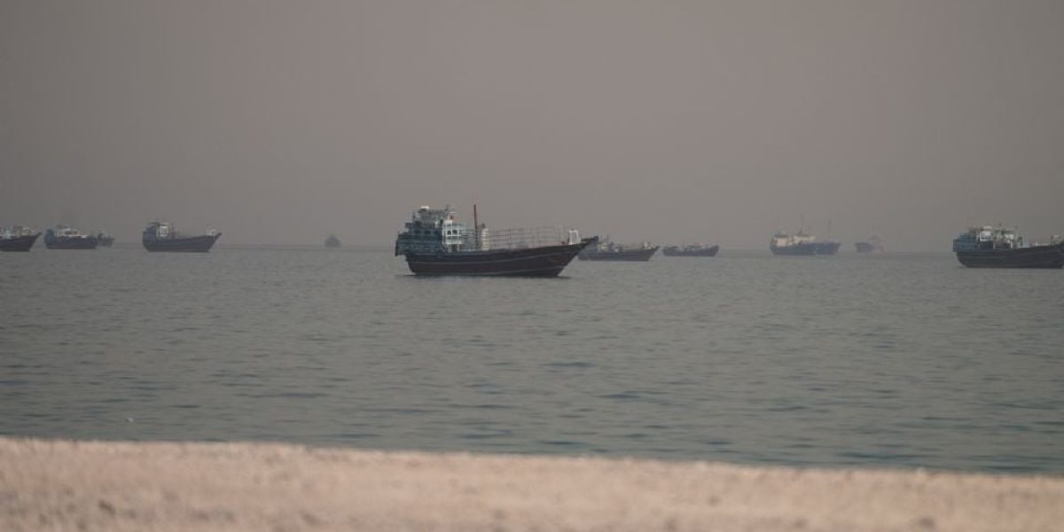 EU ataca buque de la India en costas de Omán; rescatan a 24 marineros