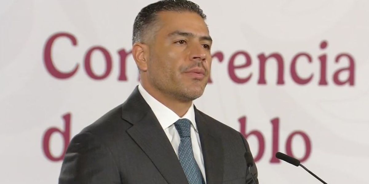 Harfuch asegura que “R1” ordenó y financió el homicidio de Carlos Manzo por supuesta provocación a “Los Rs”