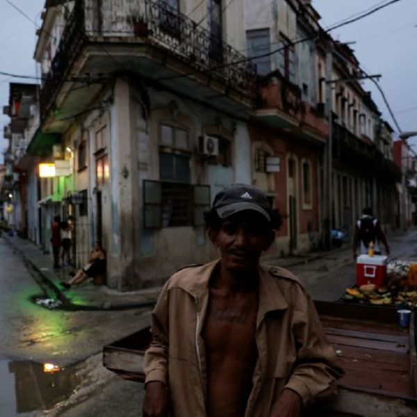 Nuevo apagón en Cuba en menos de 24 horas; autoridades lo atribuyen a 