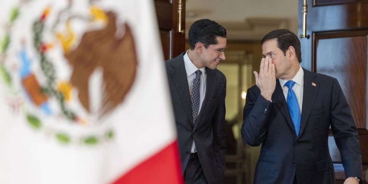 Marco Rubio recibe al canciller mexicano Roberto Velasco; se reúnen a puerta cerrada en EU