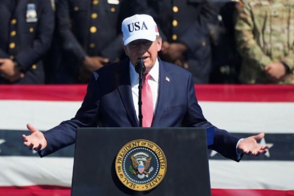 Gobierno de Trump busca prohibir la exportación de diésel durante 90 días previos a las elecciones
