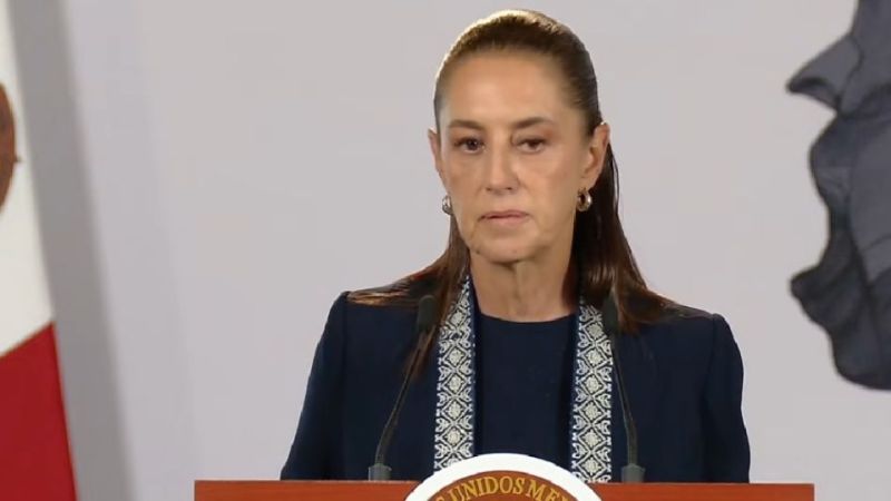 Sheinbaum confirma que restricción al uso de celulares en escuelas entrará en vigor en noviembre