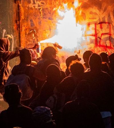 Marcha del 2 de octubre en CDMX deja 18 lesionados y destrozos por grupos de choque