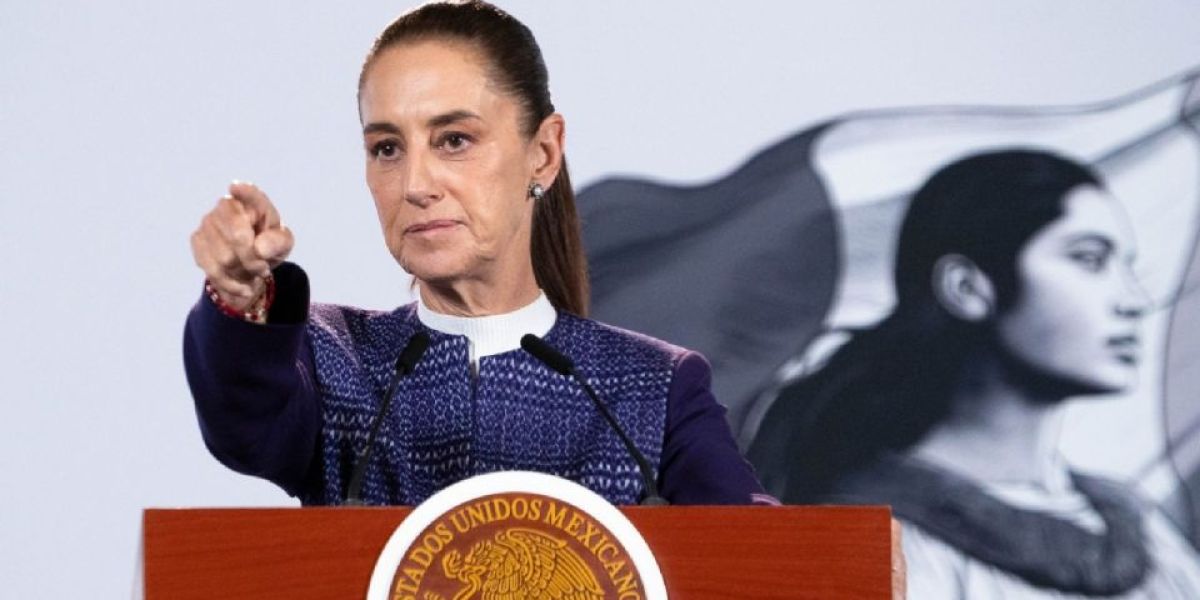 Sheinbaum reconoce desabasto de medicamentos y falta de prestaciones laborales en el IMSS tras protestas