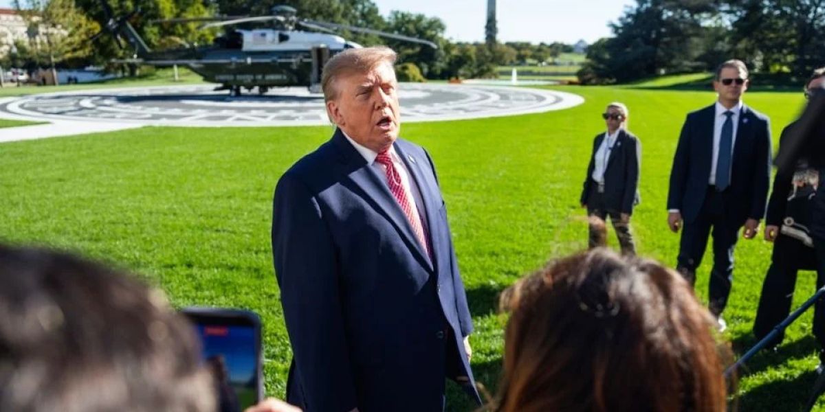 CNN vuelve a quedar fuera de la agenda de Trump: vetan su viaje en el Air Force One
