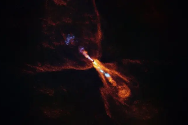 Astrónomos capturan el nacimiento de planetas alrededor de un sol bebé fuera del sistema solar