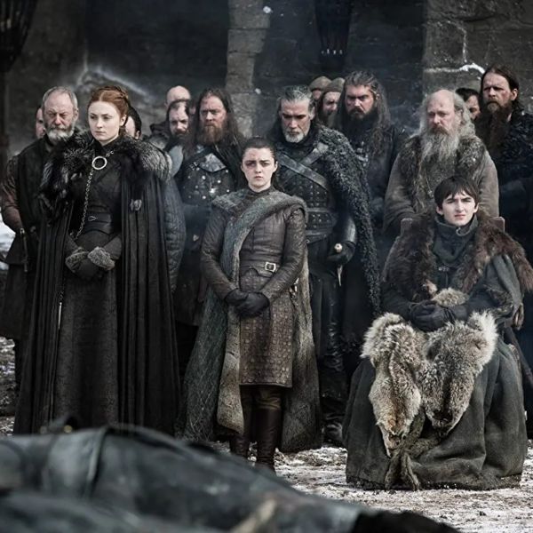 Warner Bros. prepara película del universo Game of Thrones