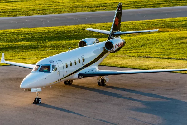 Desaparece ambulancia aérea con seis personas rumbo a Boston