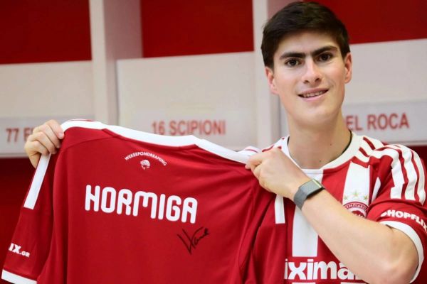Hormiga González pierde el invicto con Olympiacos