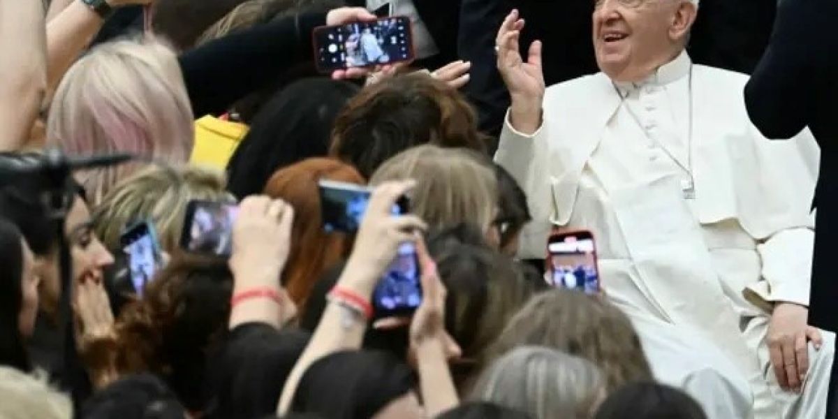 El Papa Francisco se reunirá con comediantes de todo el mundo