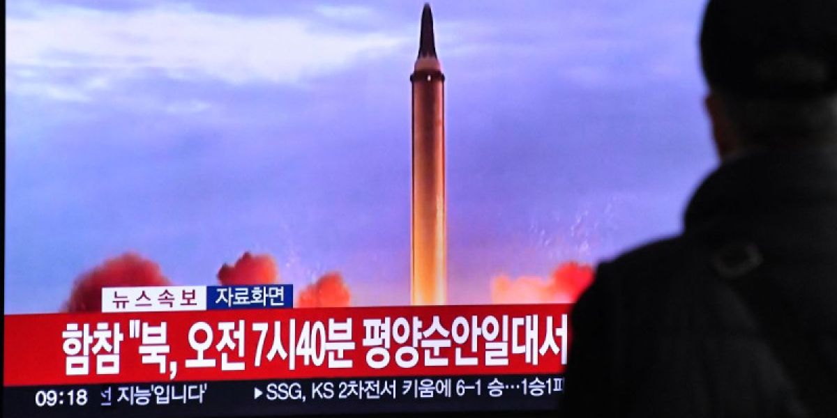 Corea del Norte dispara nuevo misil balístico y rompe récord de lanzamientos