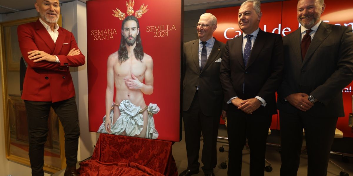 ¿Cristo ‘afeminado’? Polémica por cartel de Semana Santa de Sevilla
