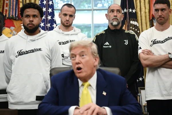 Trump causa polémica en encuentro con la Juventus