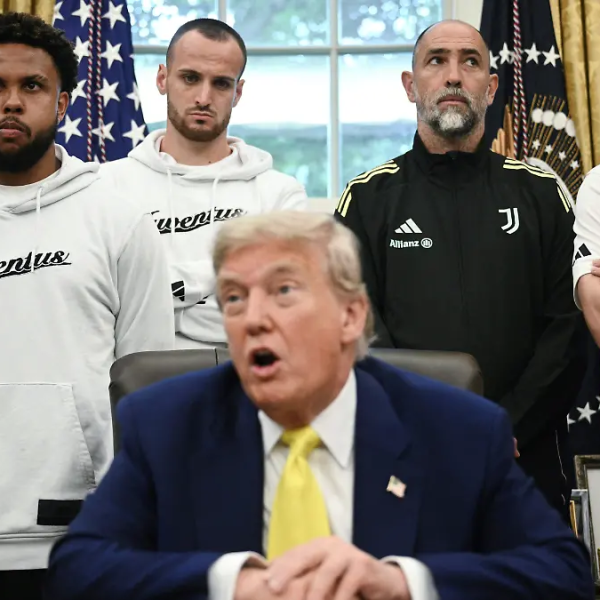 Trump causa polémica en encuentro con la Juventus