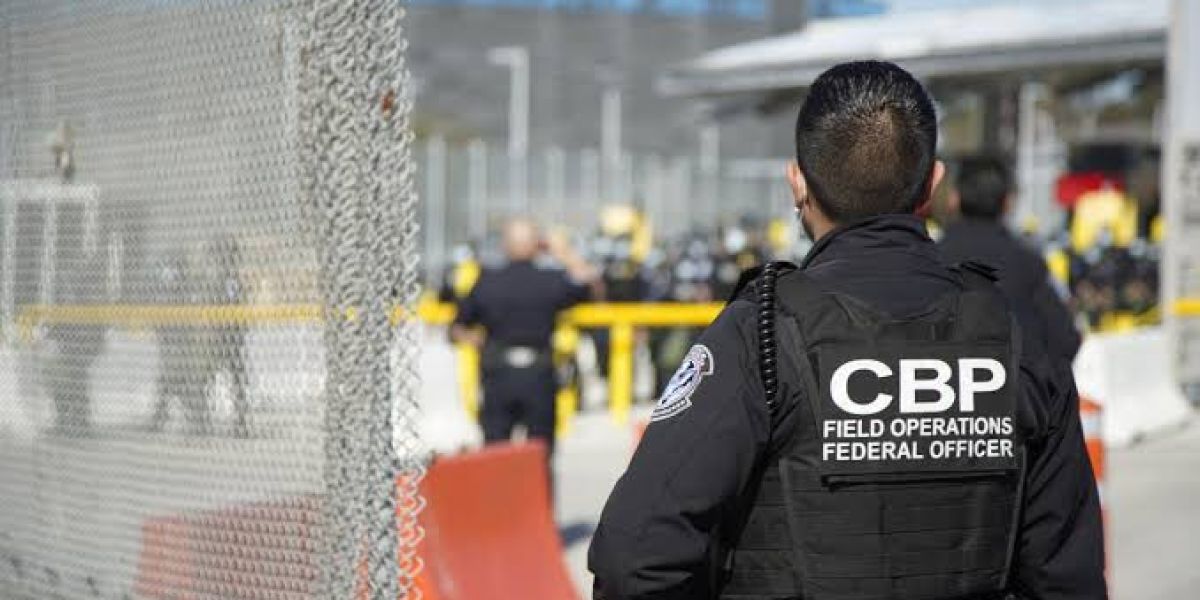 Elemento de Fiscalía de Tamaulipas es detenida en Brownsville con más de 184 mil dólares