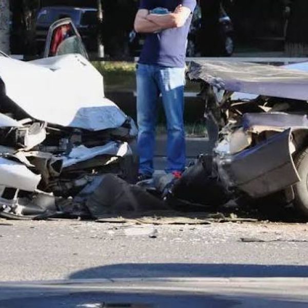 Lo Que los Conductores Deben Hacer Para Respaldar una Reclamación Sólida por Accidente de Auto