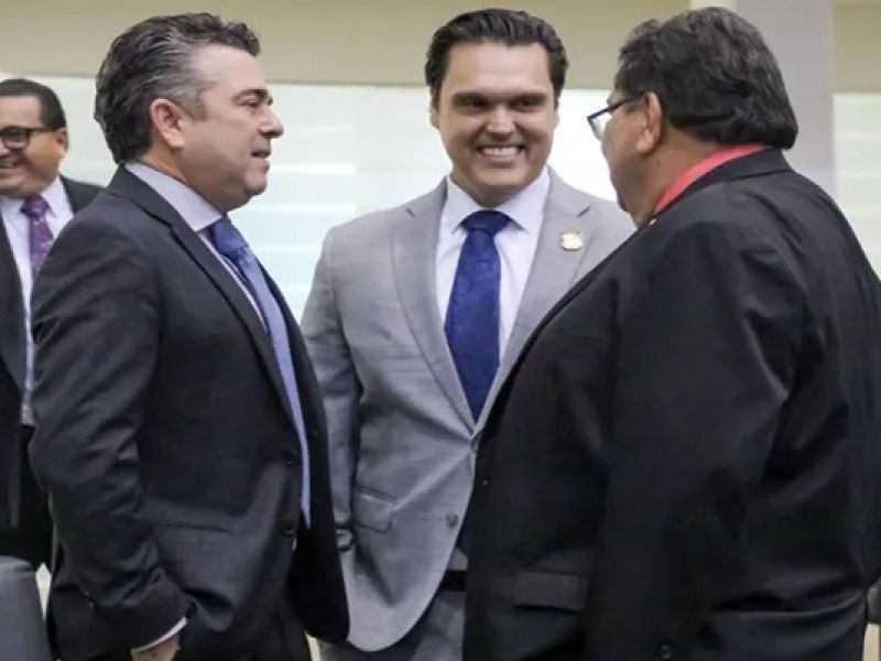 Mientras unos se van al receso, la Permanente resolverá hasta 100 asuntos pendientes