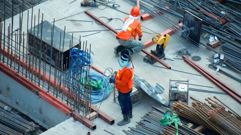 Renta de maquinaria ligera: clave para el ahorro en la industria de la construcción