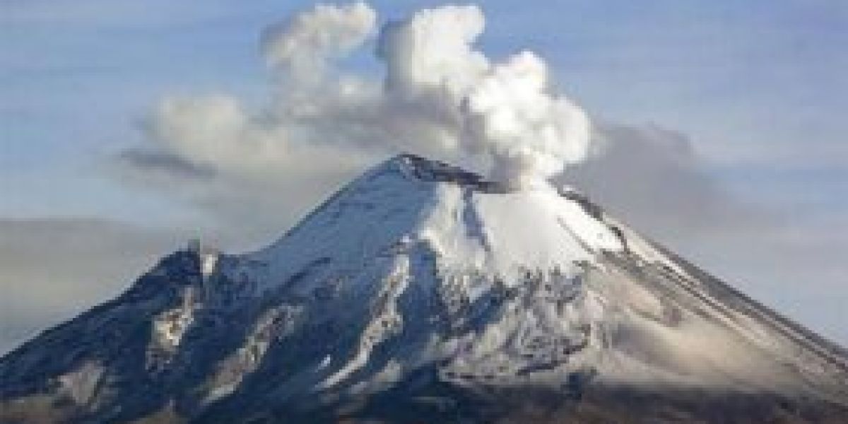 ¡’Ruge’ el Popocatépetl! Registra 52 exhalaciones y más de 3 horas de tremor