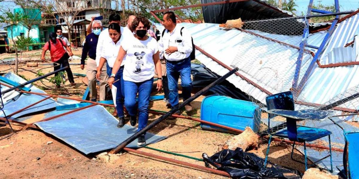 Dejó ‘Agatha’ daños en 191 escuelas en Oaxaca
