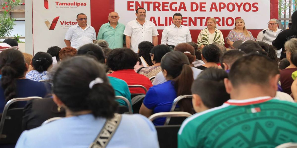 Entrega Lalo Gattás apoyo a beneficiarios del programa alimentario