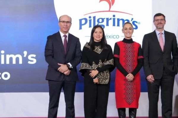 La empresa productora de pollo Pilgrim’s anuncia inversión de mil 300 millones de dólares en México