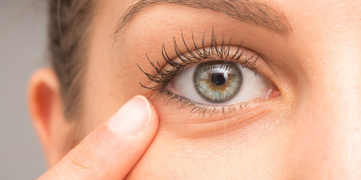 Cuida tus ojos: Lentes de contacto y gotas oftálmicas para una visión saludable