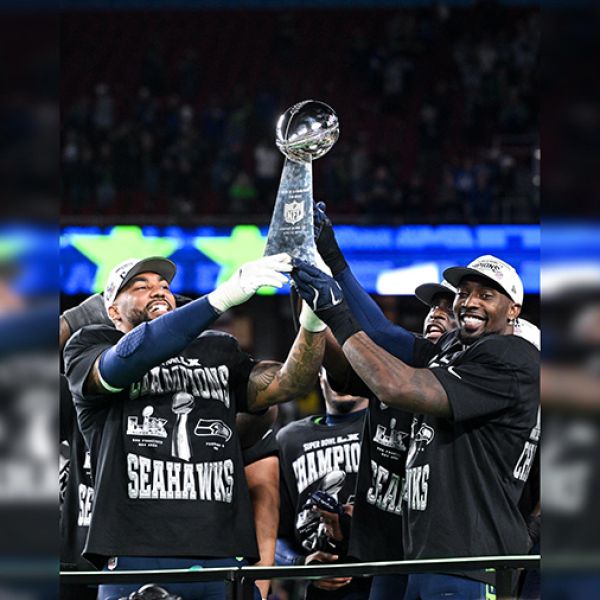 Halcones marinos aplastan a Patriotas y ganan su segundo Super Bowl